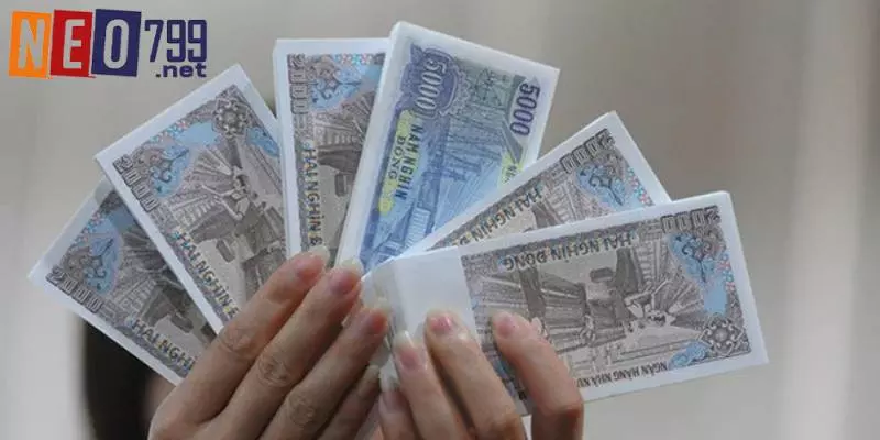 Ngủ mơ thấy tiền lẻ rất nhiều